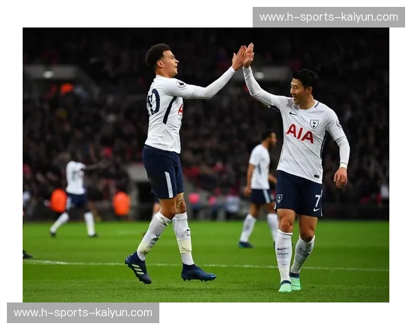 维卡拉格路的黄蜂之刺：当沃特福德的坚韧遭遇热刺的华丽盛宴